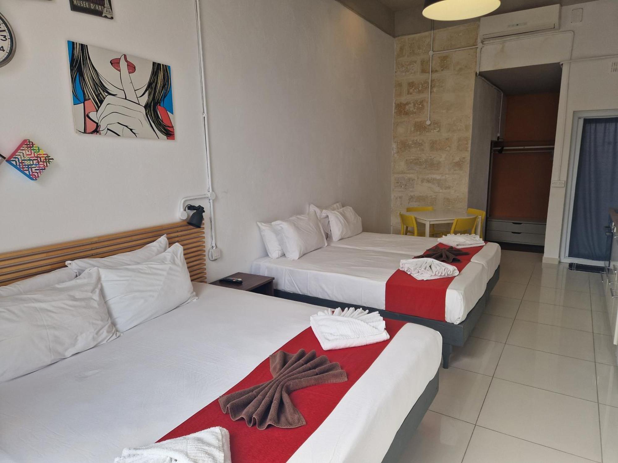 سانت جوليان Cresta Beach Studios المظهر الخارجي الصورة